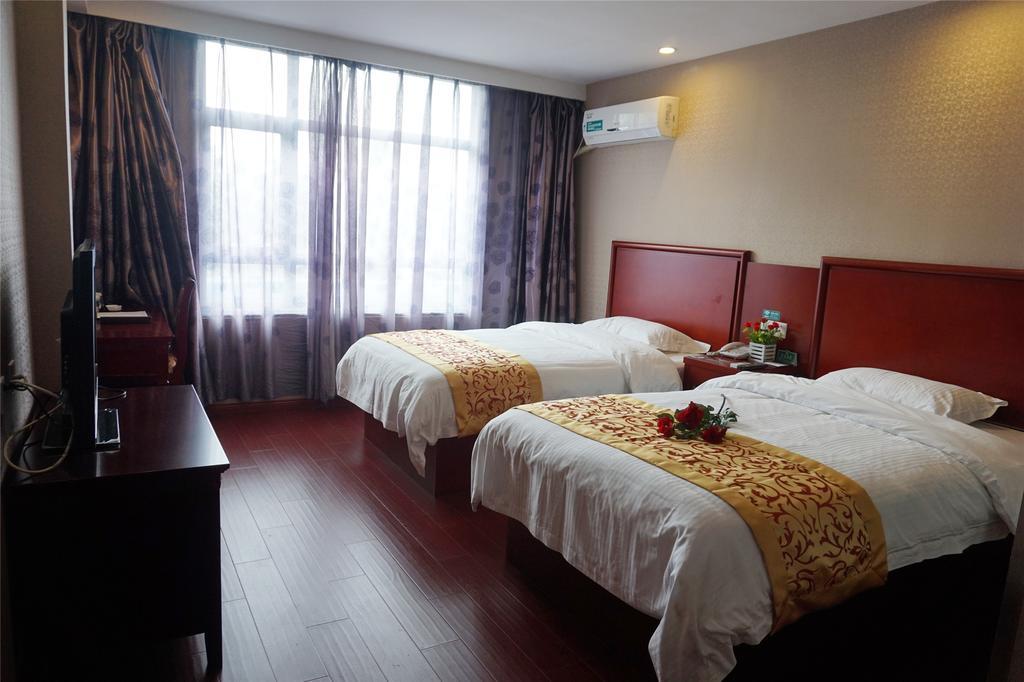 Greentree Inn Yunnan Kunming Chenggong University City Shilin Street Express Hotel Exterior photo